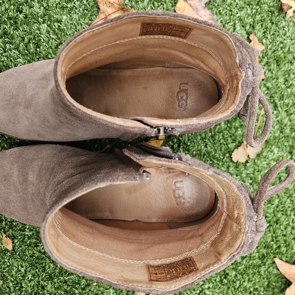 UGG Suede leather boots Corinne Sz.10 - Picture 4 of 9